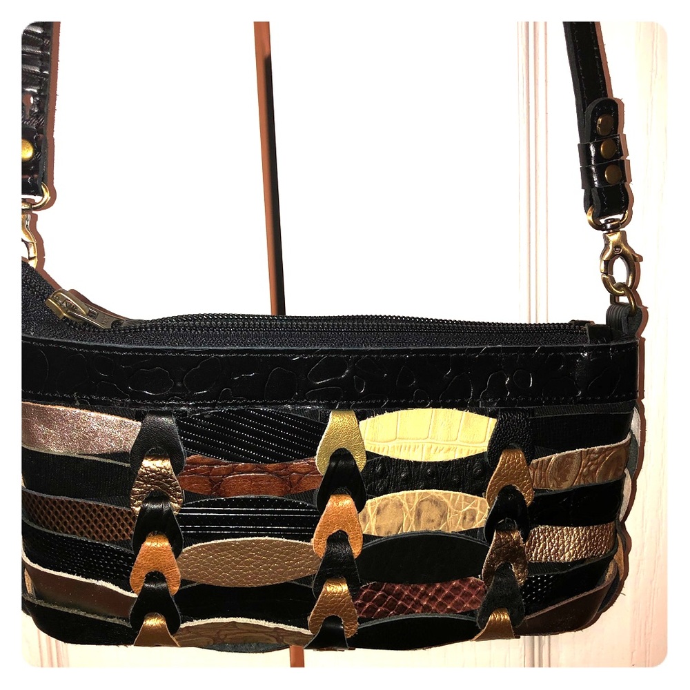 Crossbody purse